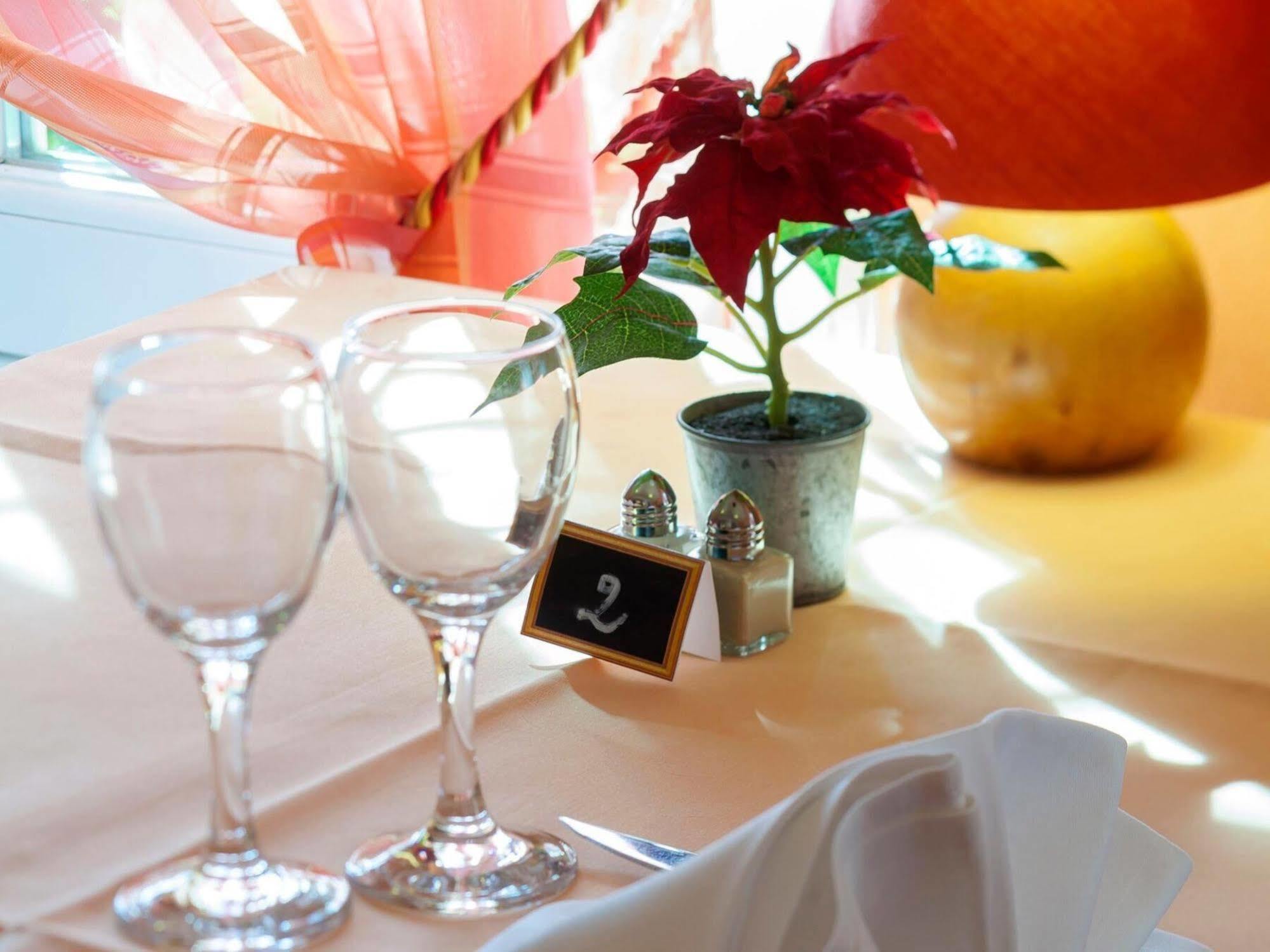 ויירזון Le Chalet De La Foret Hotel 3 Etoiles Et Restaurant מראה חיצוני תמונה